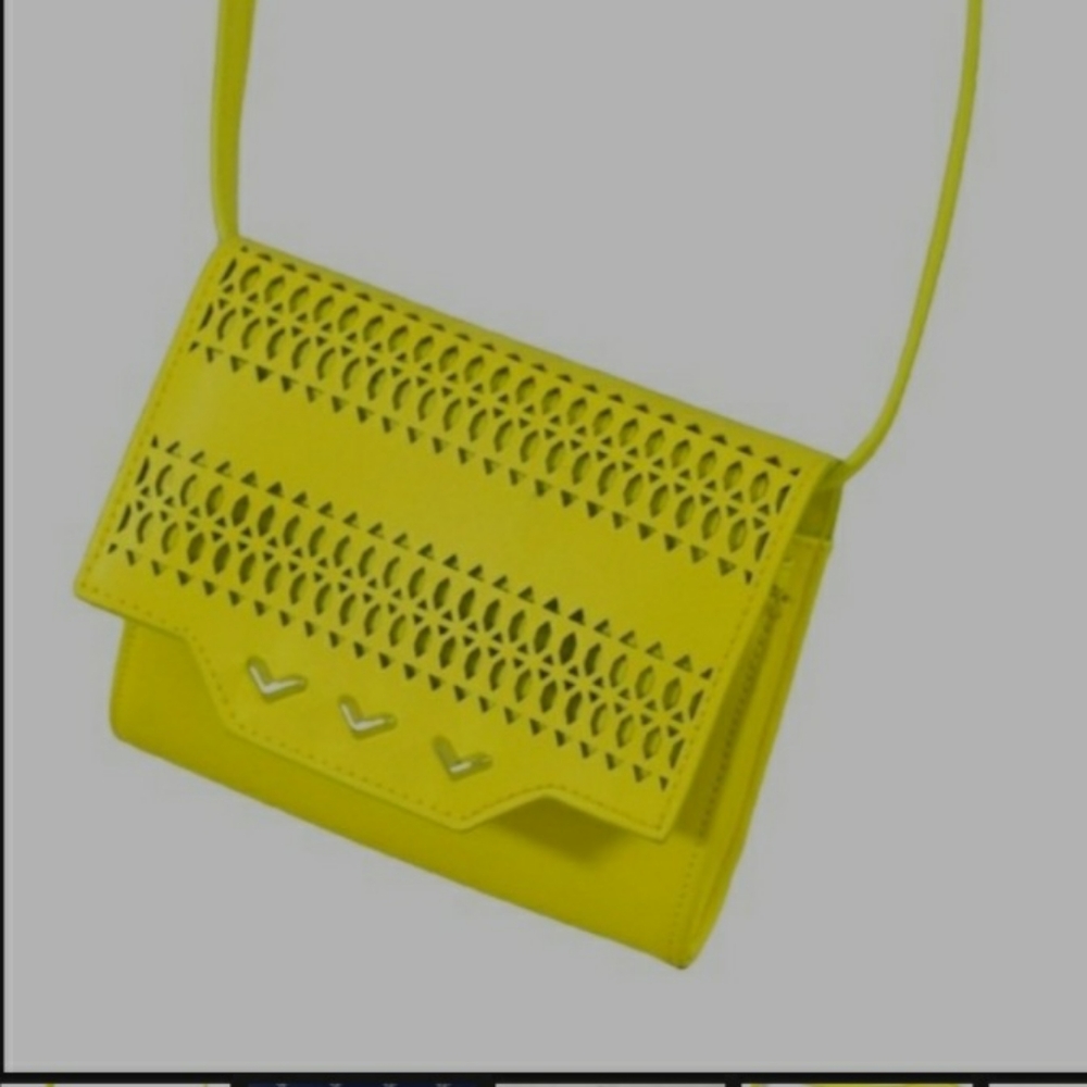 Stella and Dot sidekick crossbody